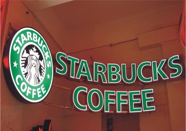 LED顯示屏的灰度和亮度之間的關系是什么 LED顯示屏的灰度和亮度之間的關系是什么